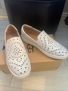 UGG Women’s White Laser-Cut Slip-On Mules